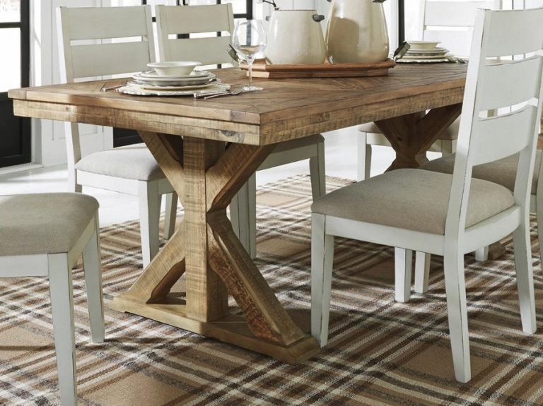 Grindleburg Dining Table