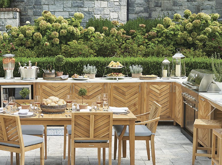 outdoor buffet dining table