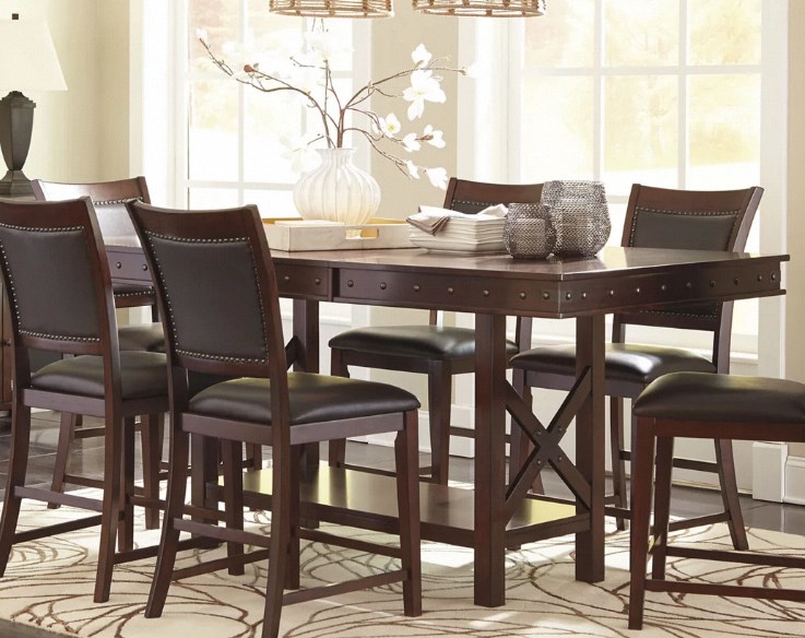 Round vs Rectangular Dining Tables