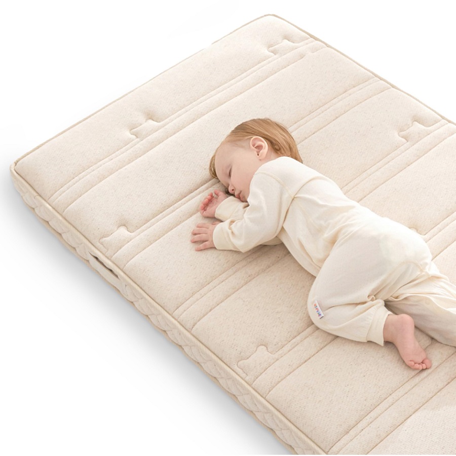 are all crib mattresses the same size