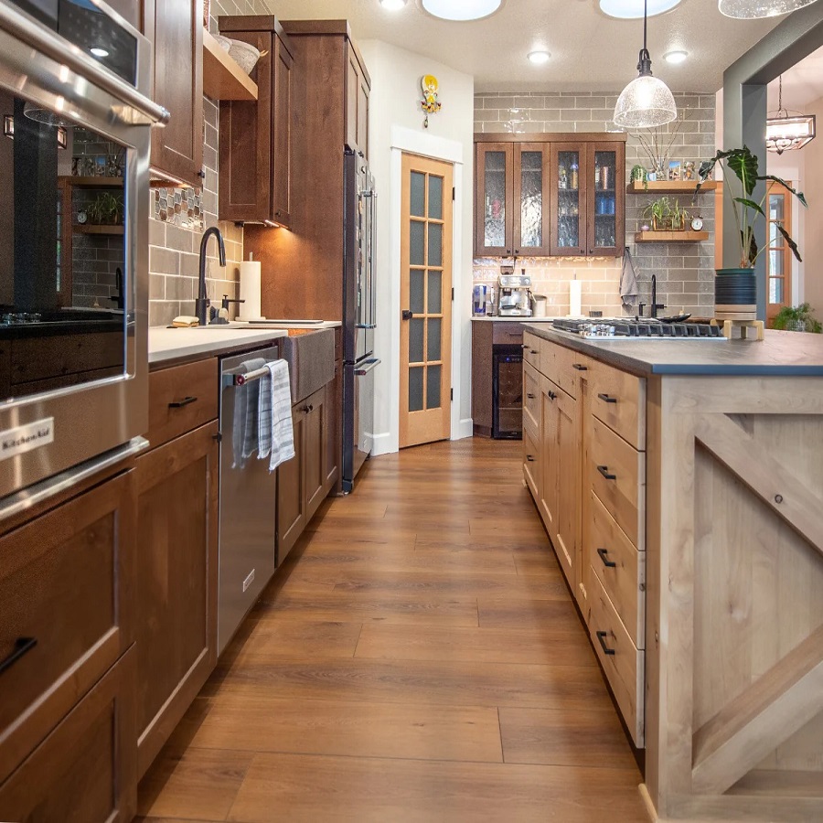 brown cabinets
