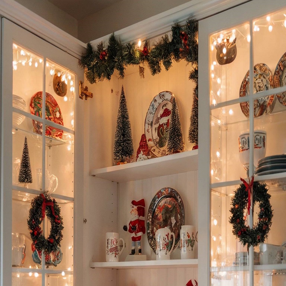 Create a Christmas Atmosphere Cabinet